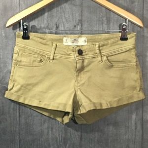 Hollister Low Rise Shorts Size 5 Waist 27